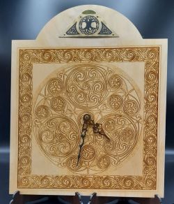 Orologio spirali celtiche compresso per copertina